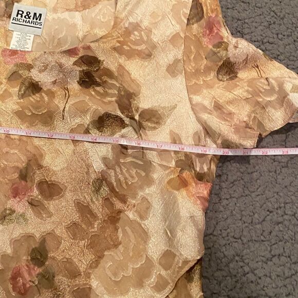R & M Richards Vintage Floral Blouse Size 8 Shoulder Pads Asymmetrical Bottom - Picture 10 of 11